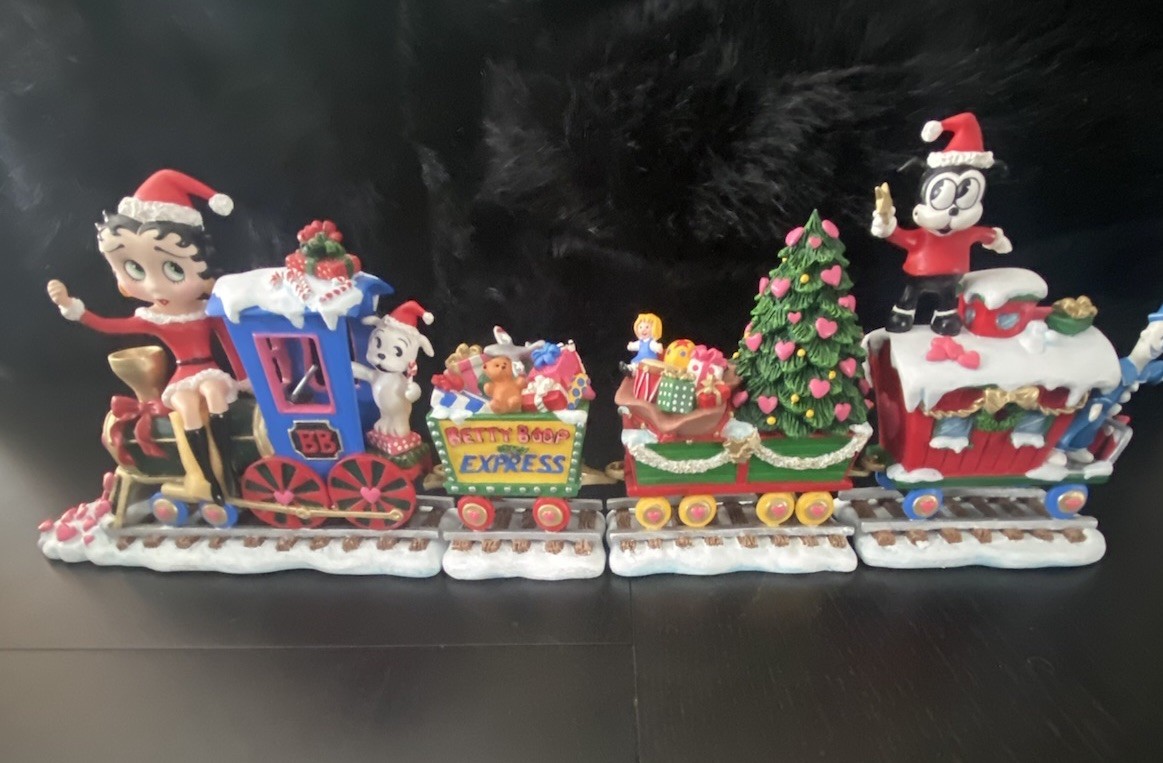 Danbury Mint Betty Boop Christmas Express Train Set NEW IN BOX RARE