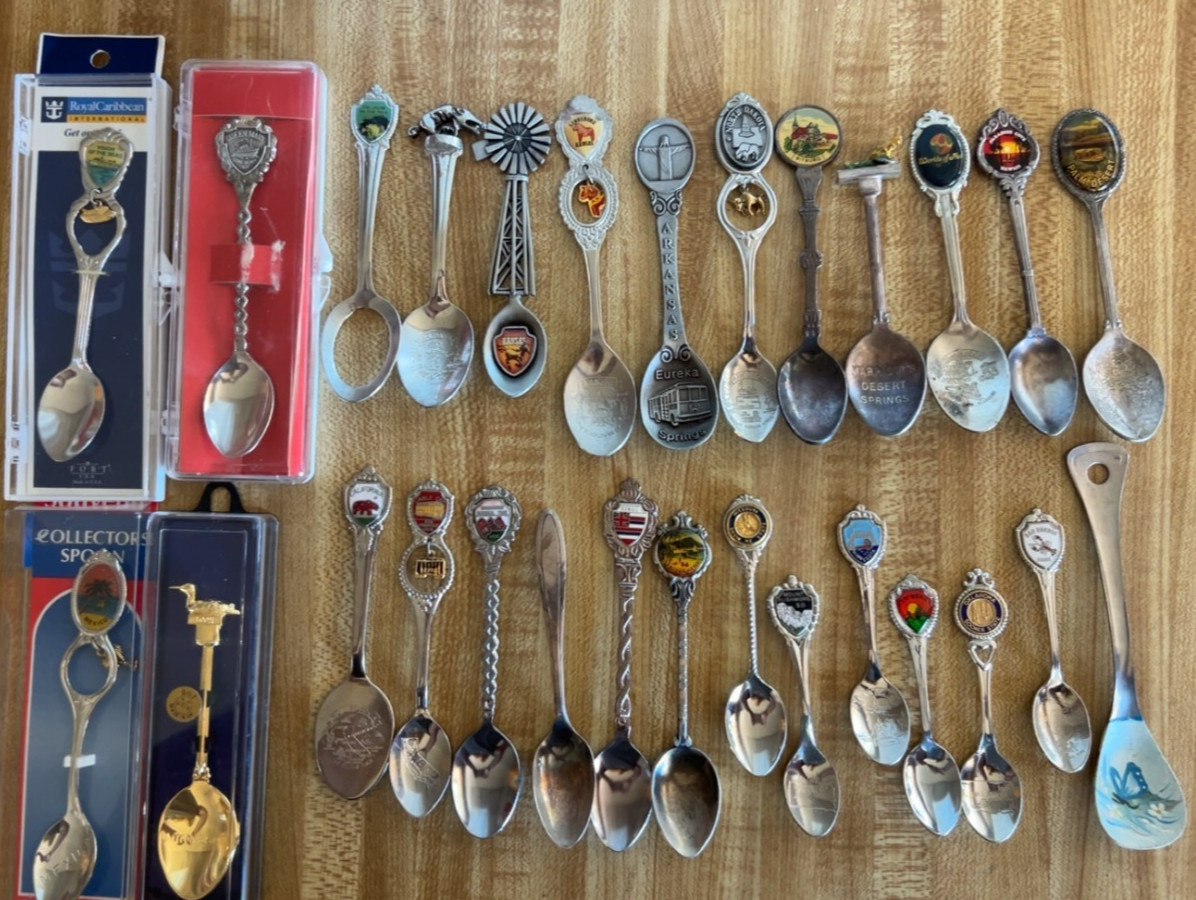28pc Lot of VTG Souvenir Collector Spoons EUC States, Queen Mary, Cruise Ship+++