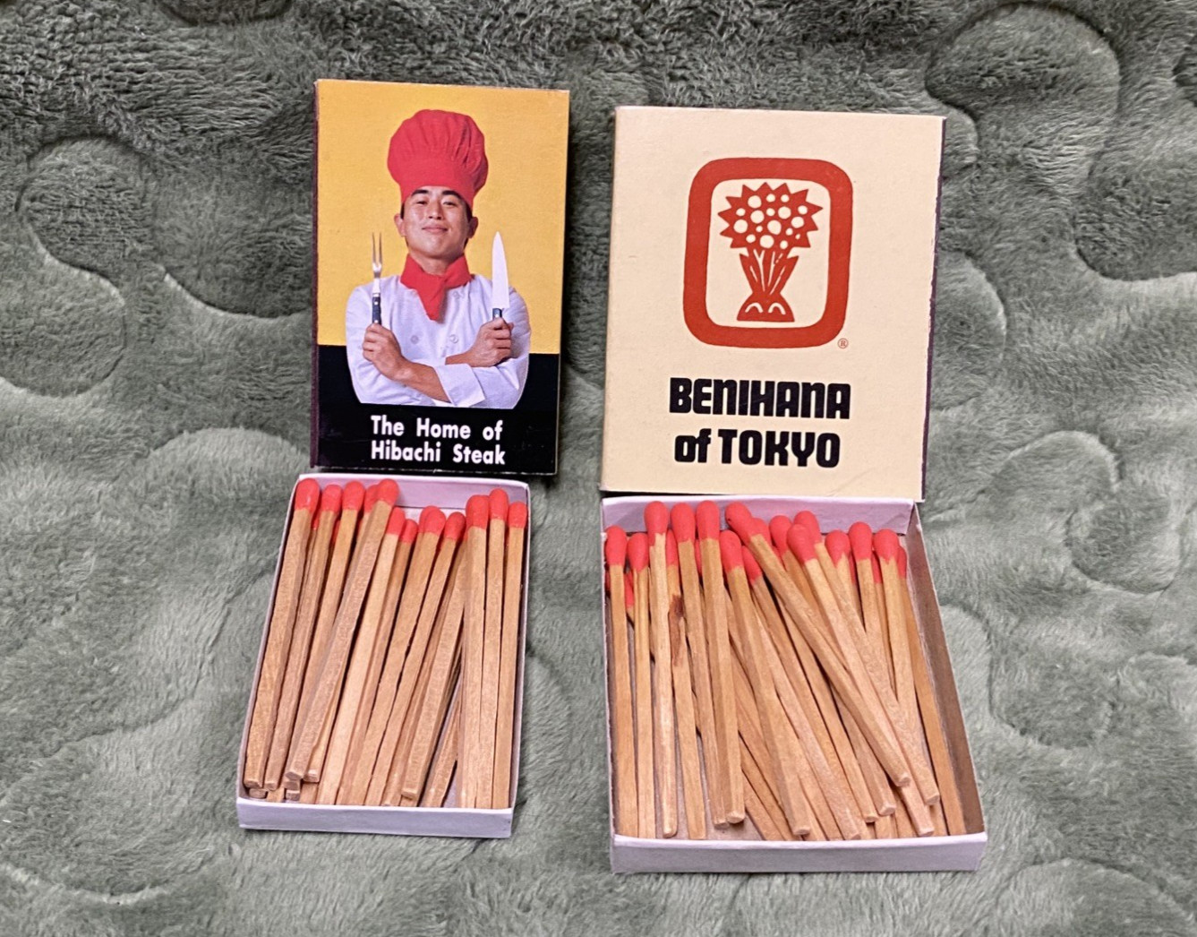 2 Benihana of Tokyo Restaurant Matchbox w/ Matches Advertising, 2 sizes, Hibachi 2 Benihana of Tokyo Restaurant Matchbox w/ Matches Advertising, 2 sizes, Hibachi