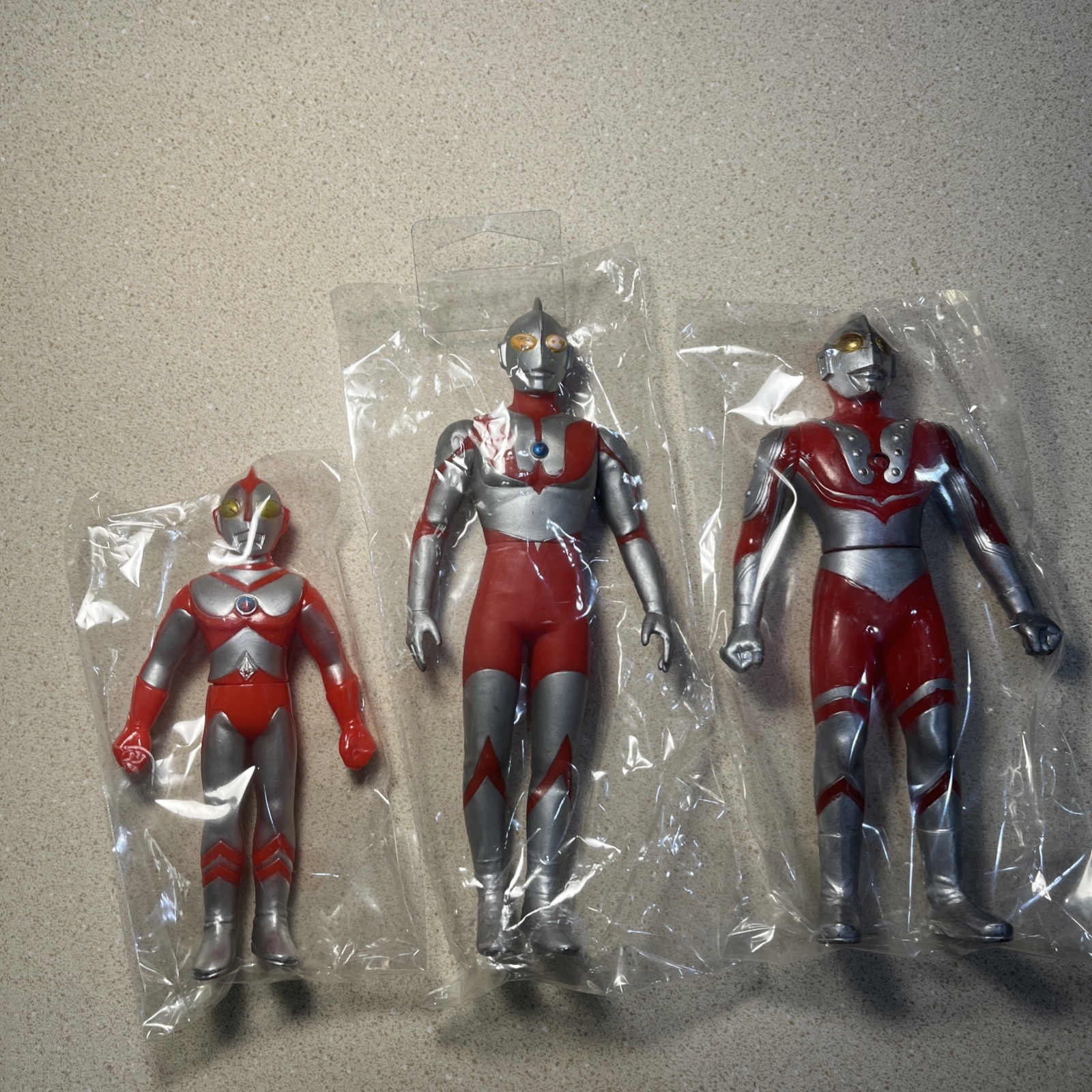 Ultraman Red and Silver Figure Lot of 3 Bandai. Years 1984, 1988, 2000. #A604 Ultraman Red and Silver Figure Lot of 3 Bandai. Years 1984, 1988, 2000. #A604