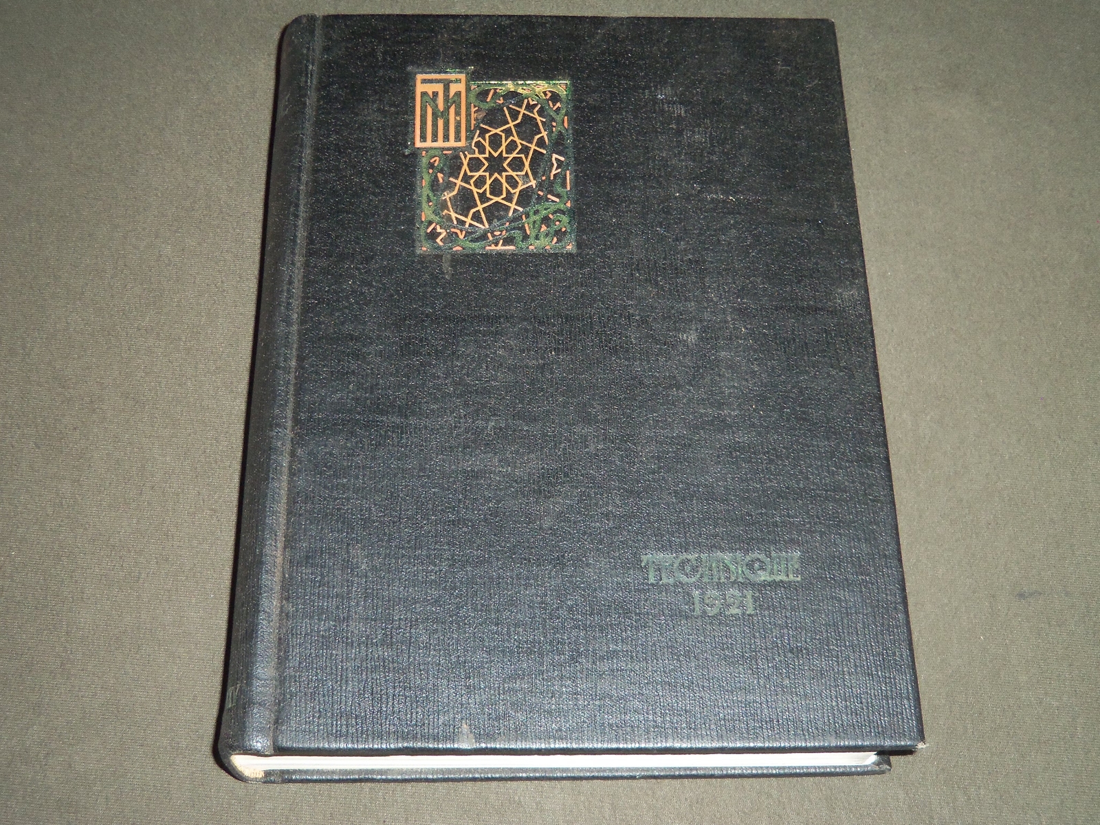 1921 TECHNIQUE M. I. T. TECHNOLOGY MASSACHUSETTS YEARBOOK - NICE PHOTOS -YB 1154 1921 TECHNIQUE M. I. T. TECHNOLOGY MASSACHUSETTS YEARBOOK - NICE PHOTOS -YB 1154