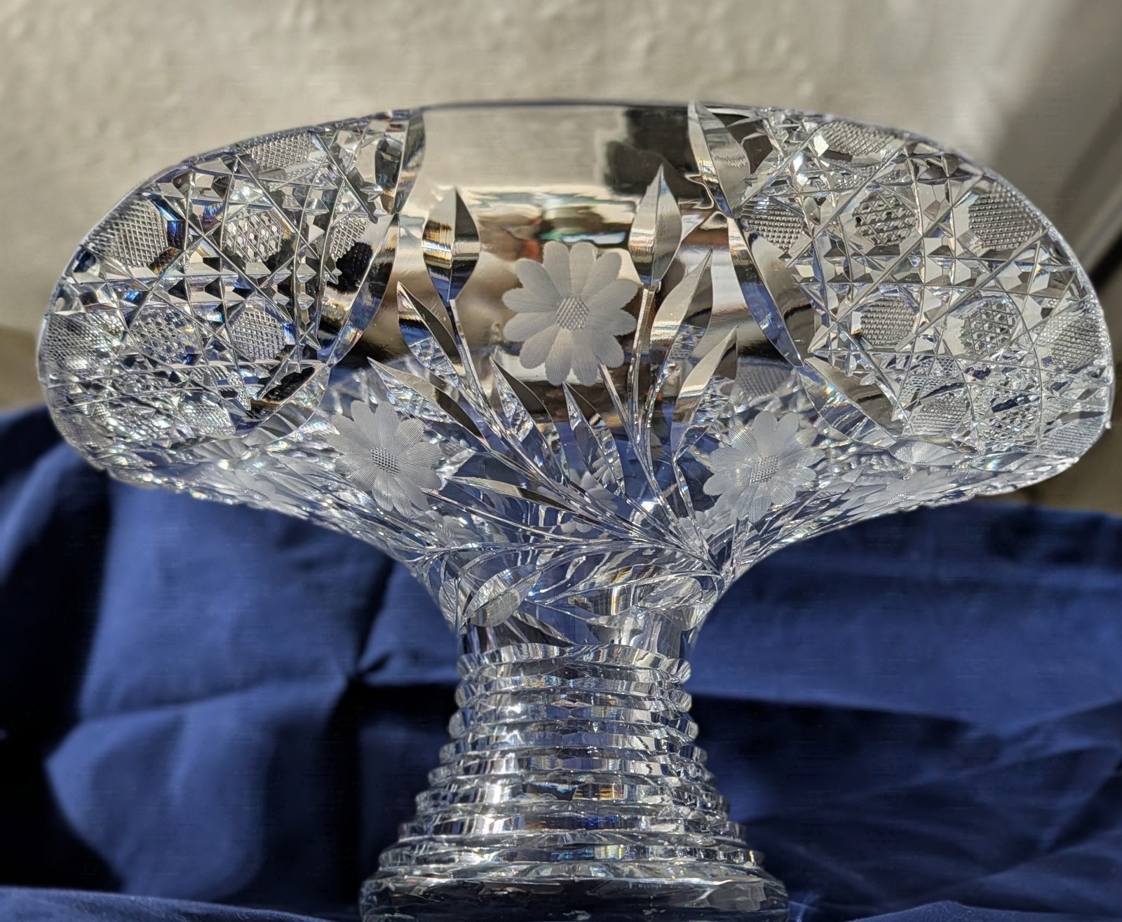 1918-1939 Cut Glass Vase. Harvard Pattern With Gang wheel flowers.