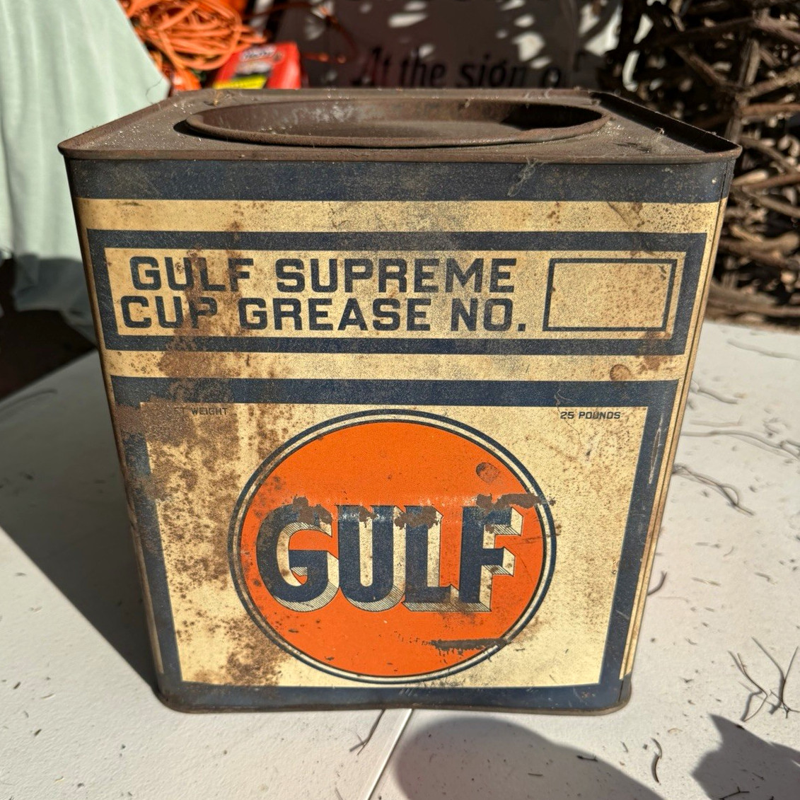 Gulf Vintage Supreme Cup Grease Metal Advertising Can Gas & Oil Theme