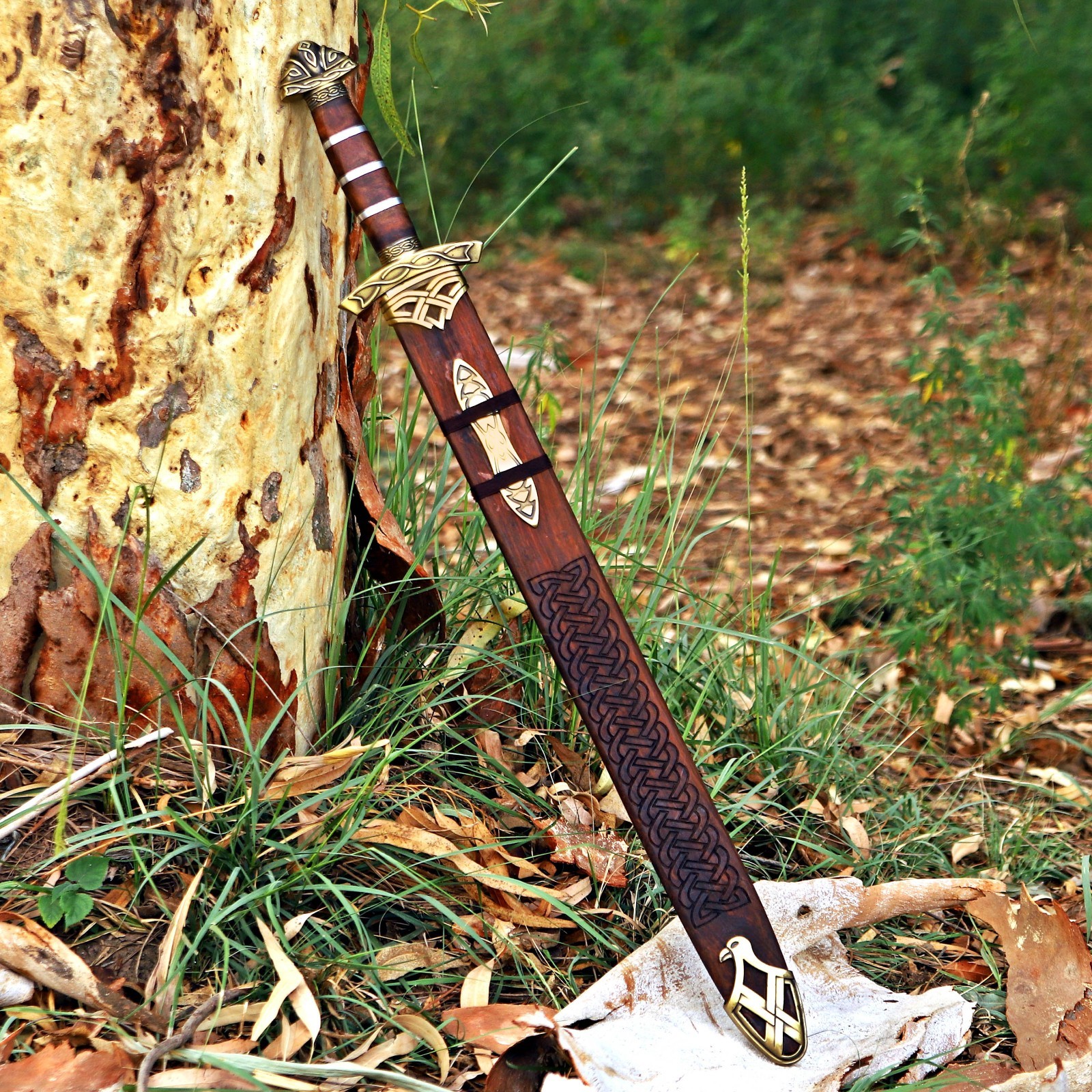 Medieval Celtic Repro Short Sword Damascus Steel Blade Rosewood Handle Medieval Celtic Repro Short Sword Damascus Steel Blade Rosewood Handle