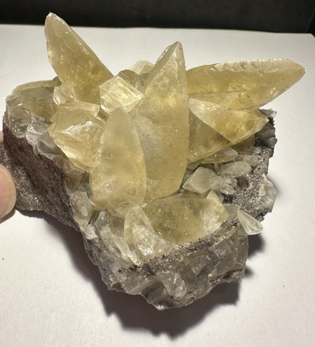 143 gm Golden Dogtooth Calcite Dog Tooth Crystals Sweetwater Mine Missouri