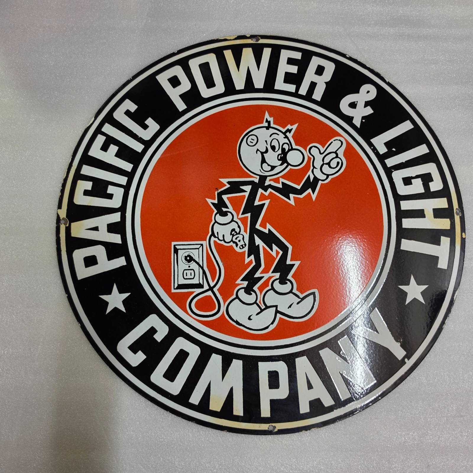 PACIFIC REDDY 29 X 29 INCHES PORCELAIN ENAMEL SIGN