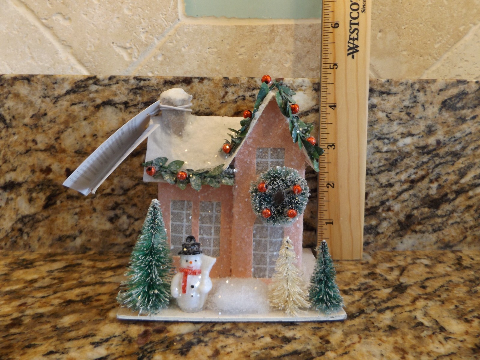 PIER 1 IMPORTS CHRISTMAS PUTZ STYLE LIGHT UP COTTAGE NEVER USED PIER 1 IMPORTS CHRISTMAS PUTZ STYLE LIGHT UP COTTAGE NEVER USED