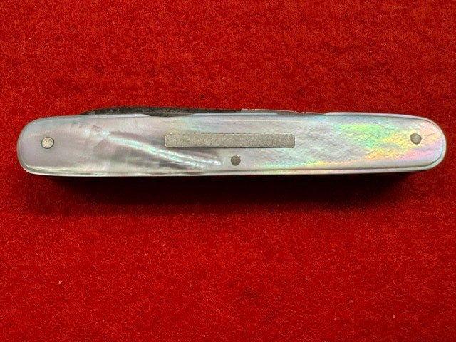 RARE ANTIQUE 5 BLADE MOP SCALED LOCKWOOD BROS PAMPA KNIFE – NEAR MINT (410)