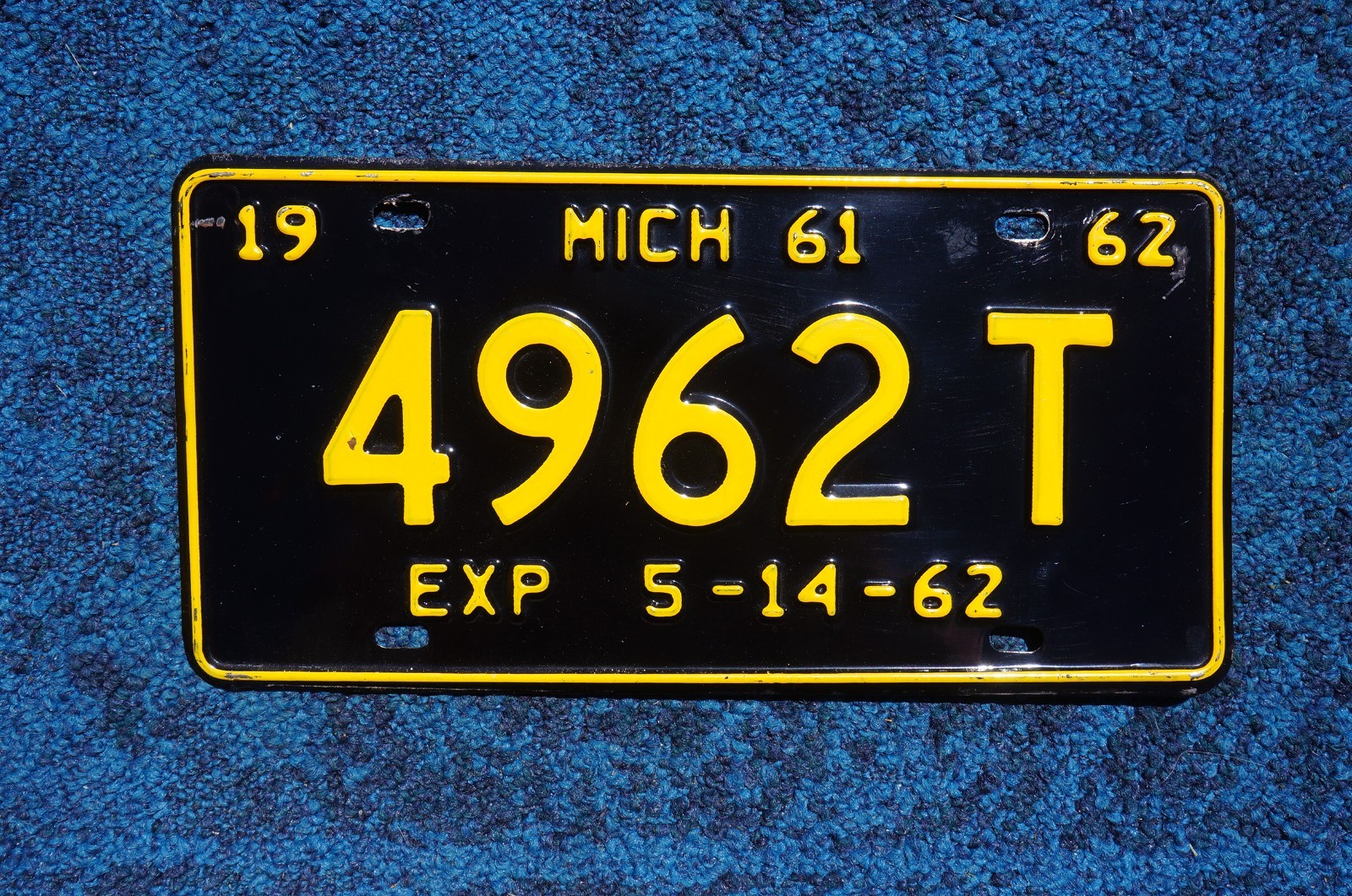 1961 1962 Michigan License Plate