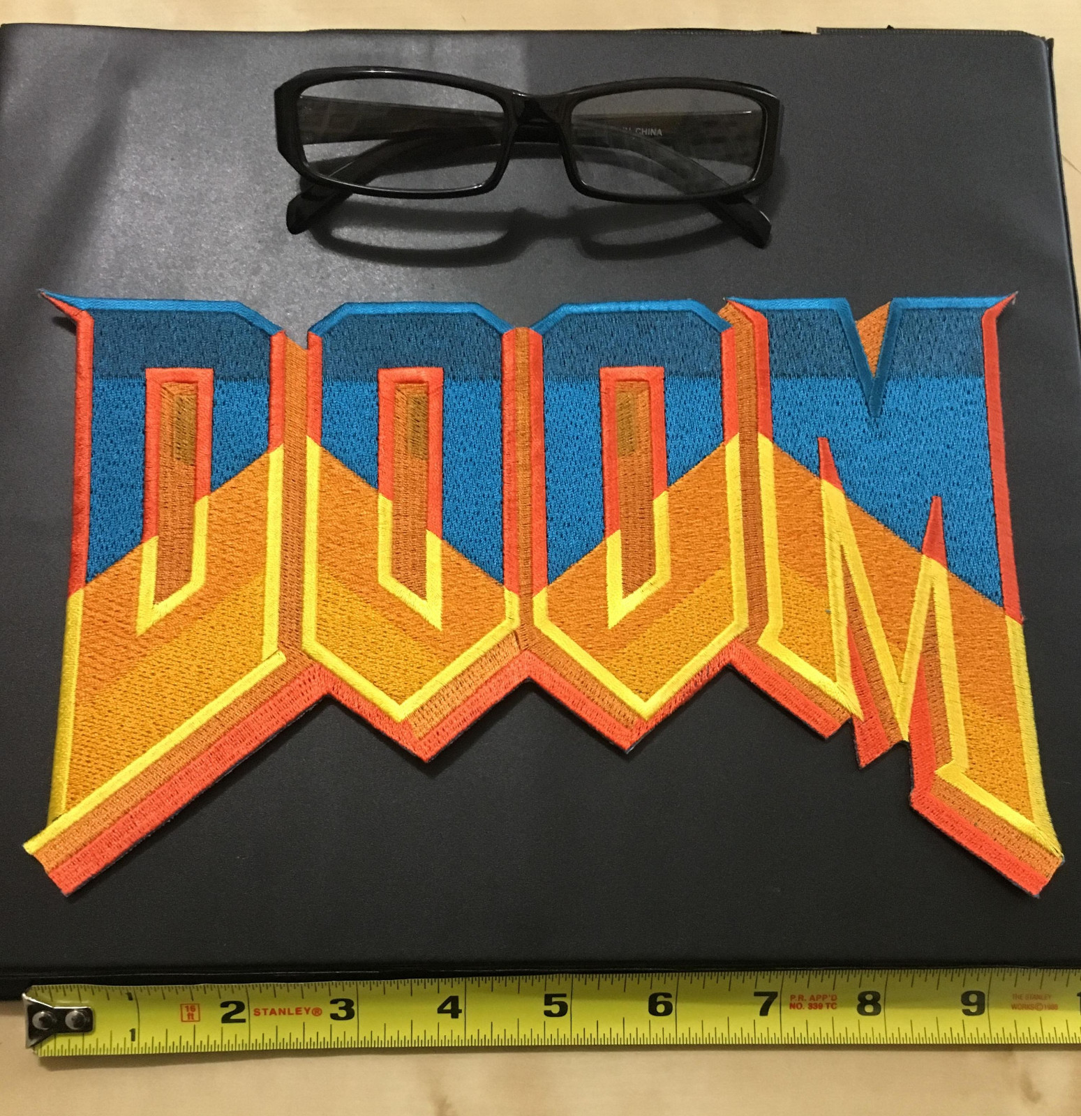 LARGE 10 LARGE 10