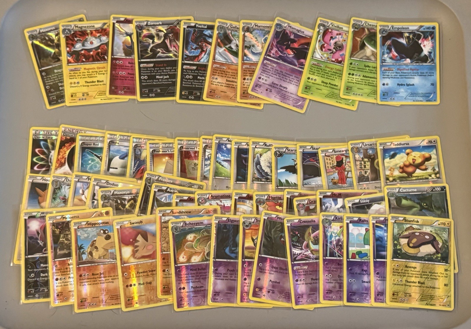 Pokemon XY Breakthrough 199 Cards 11 Holos 72 Reverse Holos 116 Non Holo NM - LP