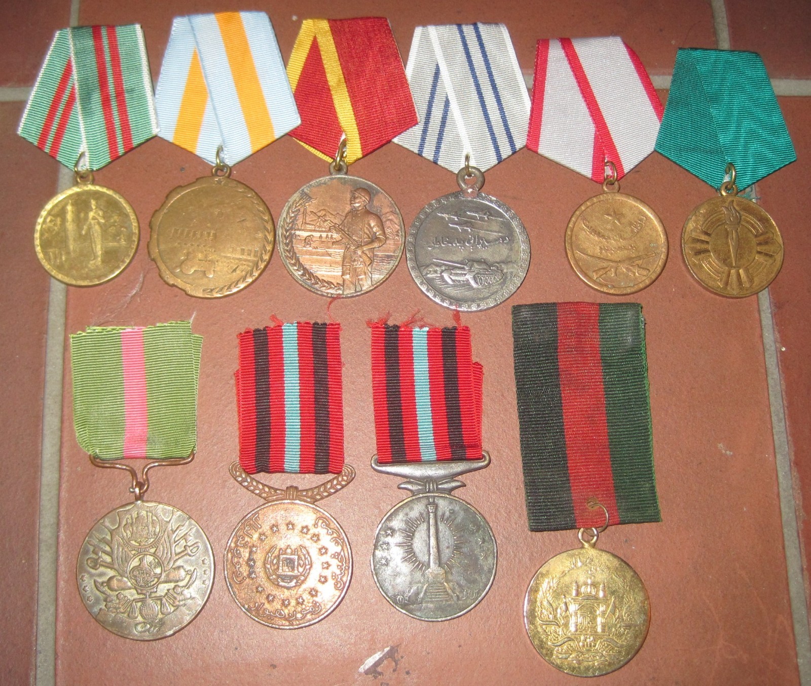 Vintage Afghanistan DRA COMMUNIST ROYALIST REPUBLICAN TALIBAN Era Medal Lot Vintage Afghanistan DRA COMMUNIST ROYALIST REPUBLICAN TALIBAN Era Medal Lot