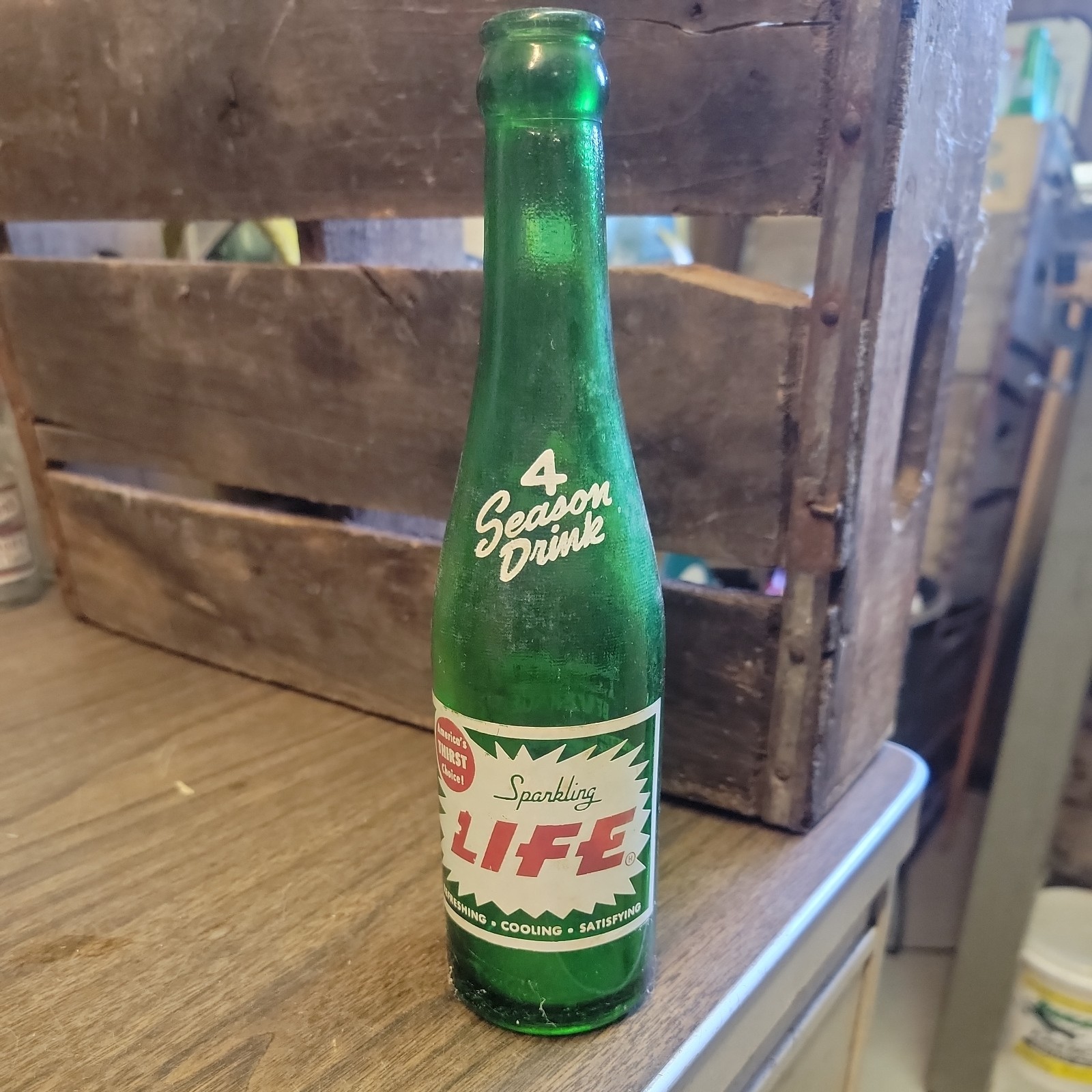 Sparkling Life 10 0z Vintage Soda Pop Green Bottle Bluffton Indiana 1958