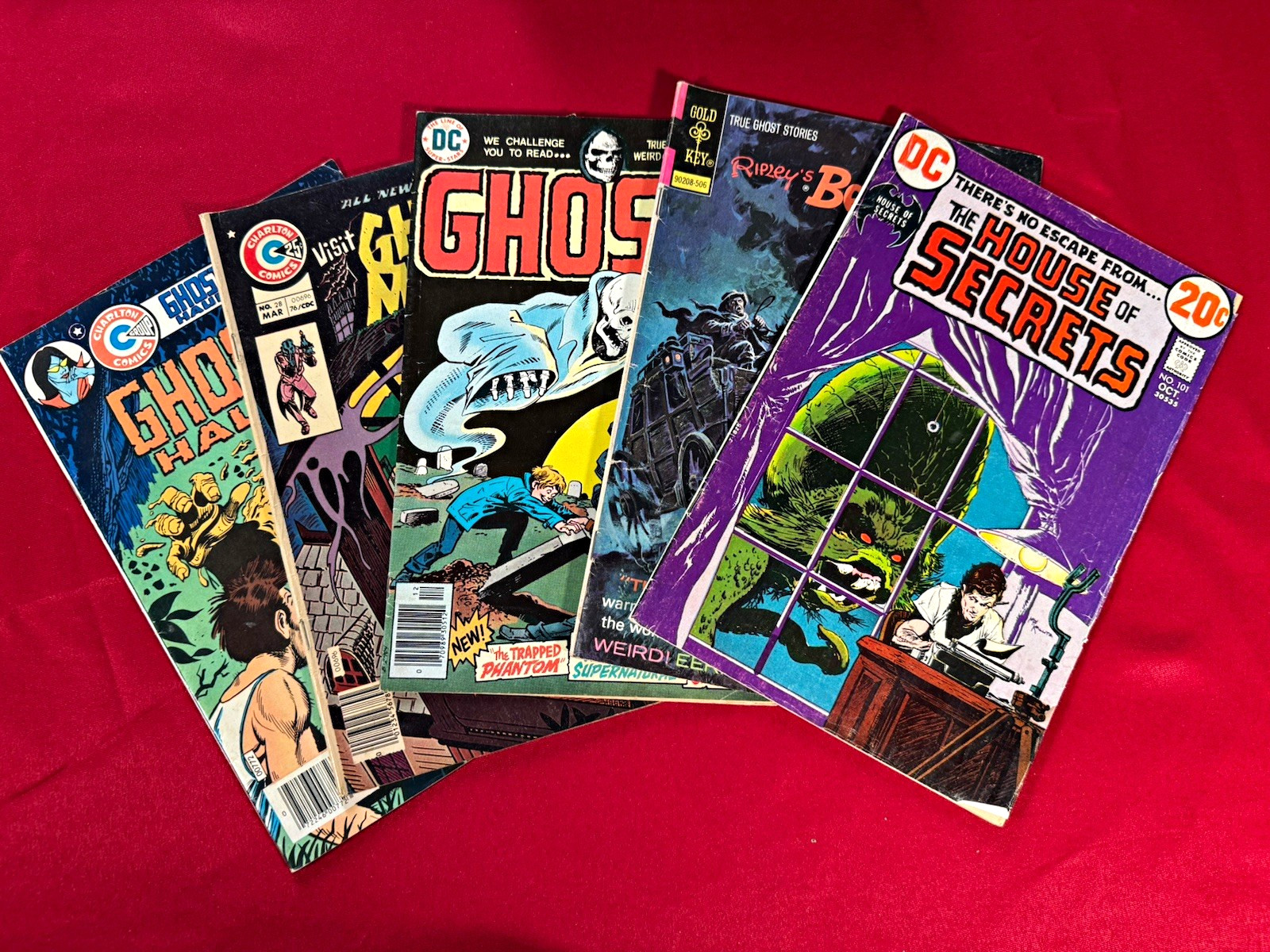 Bronze Age Horror Lot – Ghosts #50 / House of Secrets #107 + Charlton Horror Bronze Age Horror Lot – Ghosts #50 / House of Secrets #107 + Charlton Horror