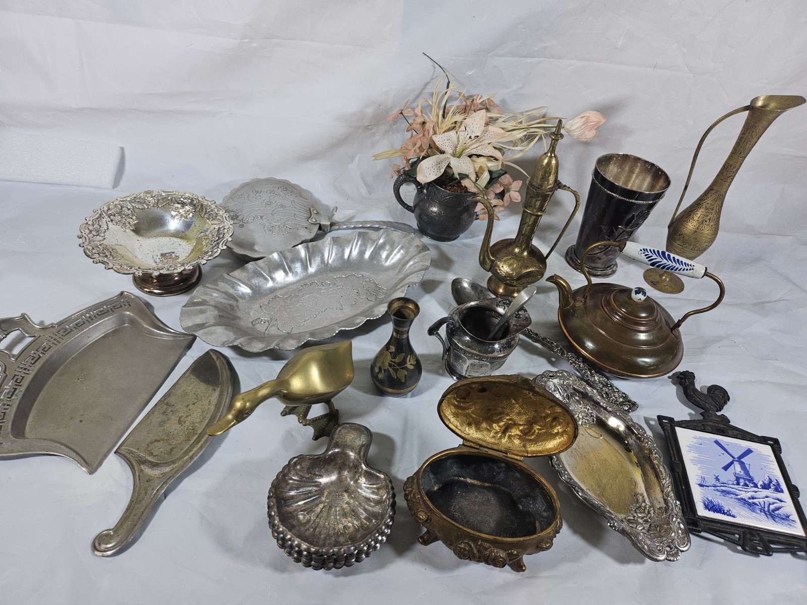 Vintage Silverplate Bronze Aluminum Huge Lot 26 Pc Misc Assorted Metal Teapot 🌈