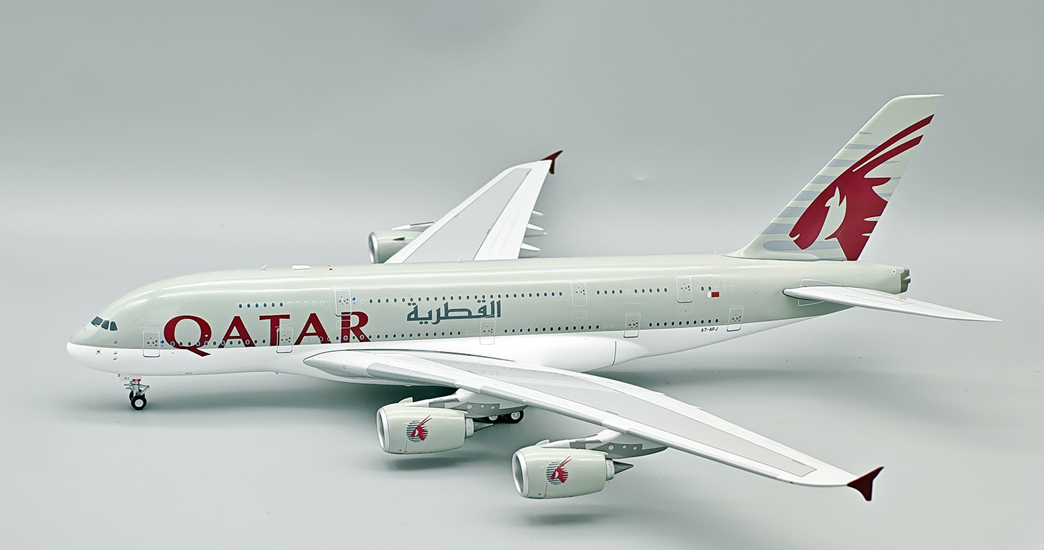 Inflight 200 1/200 Airbus A380 Airbus Qatar A7-APJ IF380QT1025