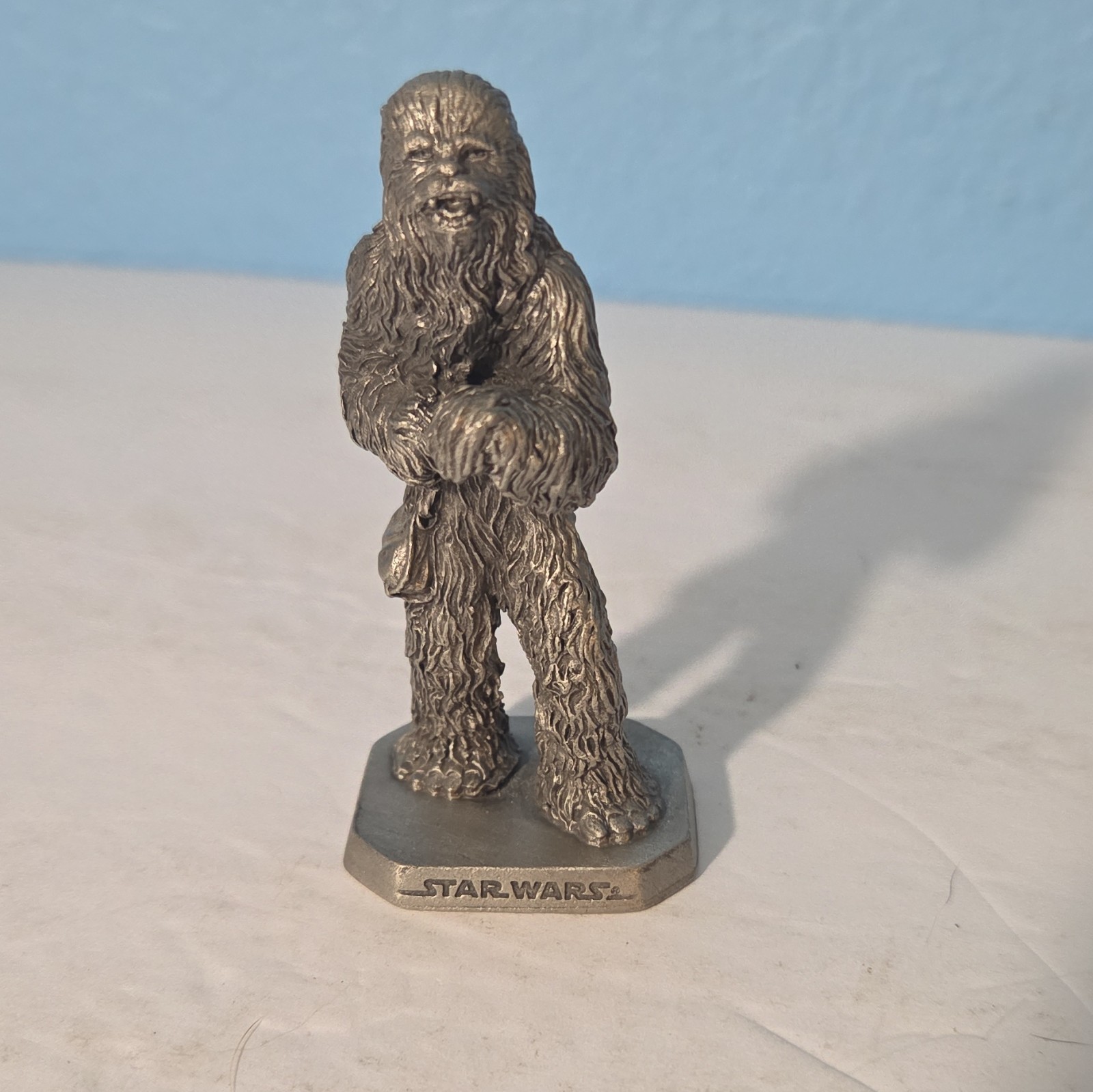 Applause 1997 Star Wars Chewbacca Metal Figurine Sci-Fi pewter Applause 1997 Star Wars Chewbacca Metal Figurine Sci-Fi pewter