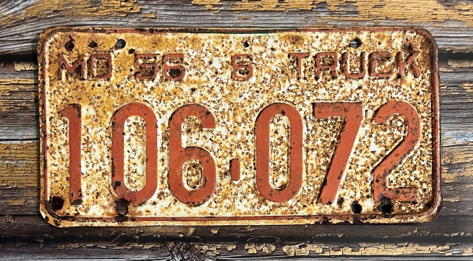 1956 Missouri TRUCK License Plate 106-072 - Rustic Rusty