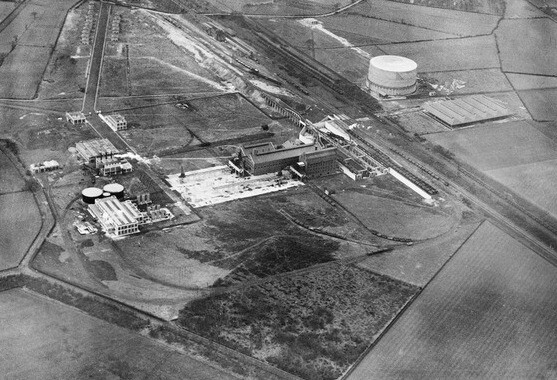 The Manchester Corporation Gas Works Partington England c1930 OLD PHOTO 6 The Manchester Corporation Gas Works Partington England c1930 OLD PHOTO 6