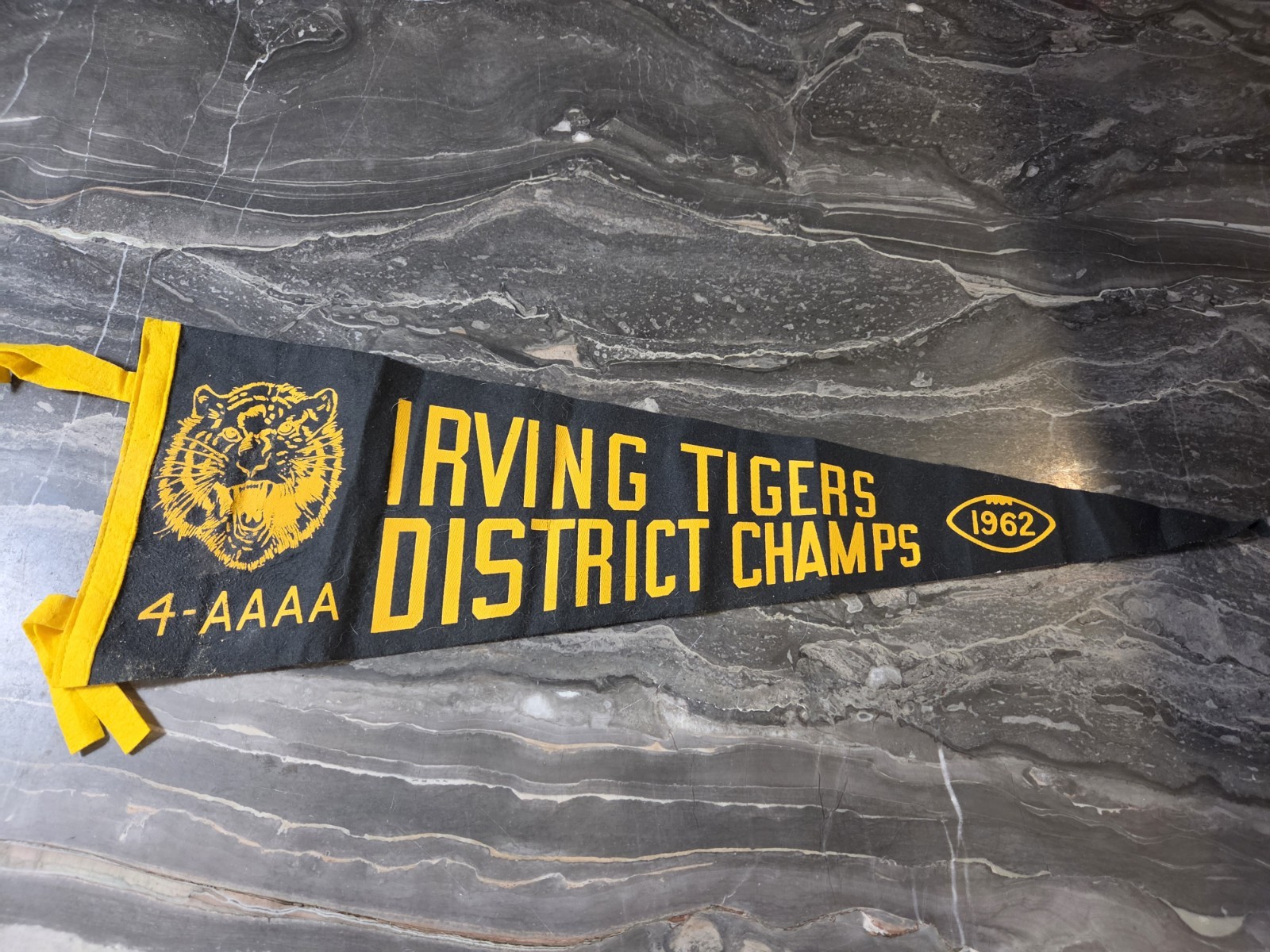 VTG 1962 Irving Tigers High School Football District Champs Felt Pennant Texas VTG 1962 Irving Tigers High School Football District Champs Felt Pennant Texas