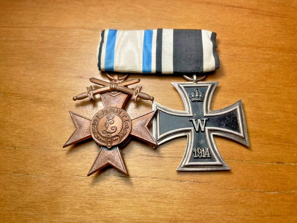 Original WW1 German Medal Bar with Iron Cross and Bavarian Honour Cross