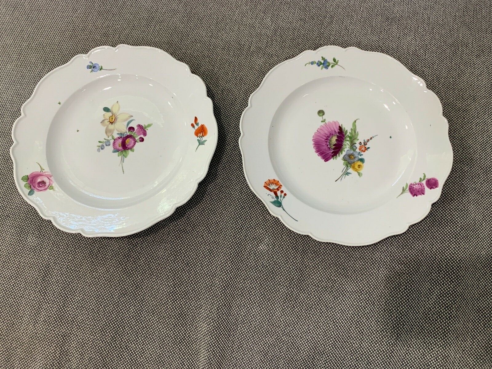 Antique 18th Cent. Meissen Porcelain Pair Painted Flowers Plate Marcolini Period Antique 18th Cent. Meissen Porcelain Pair Painted Flowers Plate Marcolini Period