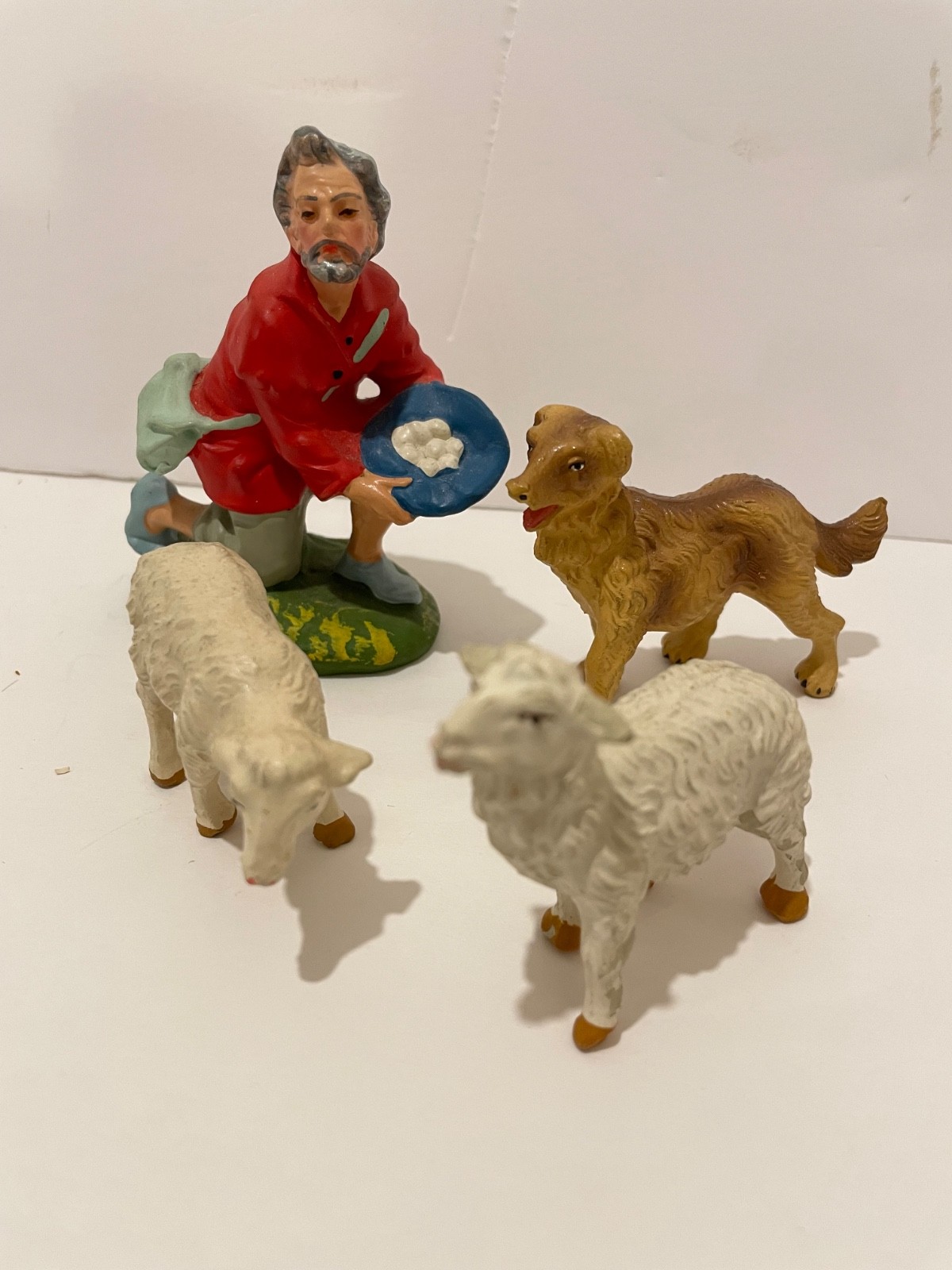 4 Vtg Nativity Composition Shepherd 3 3/4” Sheep Dogs 2.5”-3” Italy Replacement 4 Vtg Nativity Composition Shepherd 3 3/4” Sheep Dogs 2.5”-3” Italy Replacement