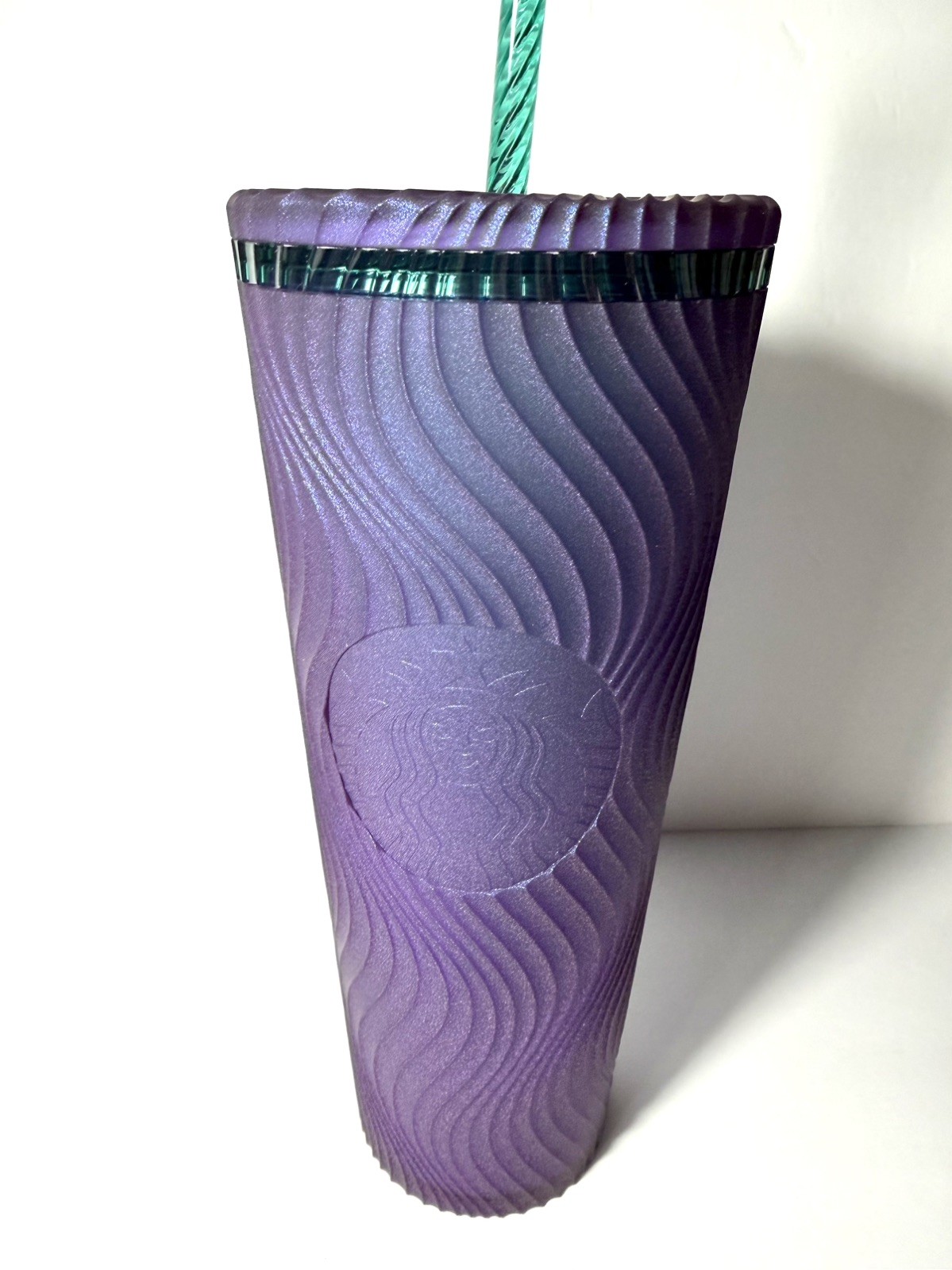 Starbucks Siren Swirl Purple Green Iridescent Wavy Mermaid Cold Cup Tumbler 24oz Starbucks Siren Swirl Purple Green Iridescent Wavy Mermaid Cold Cup Tumbler 24oz