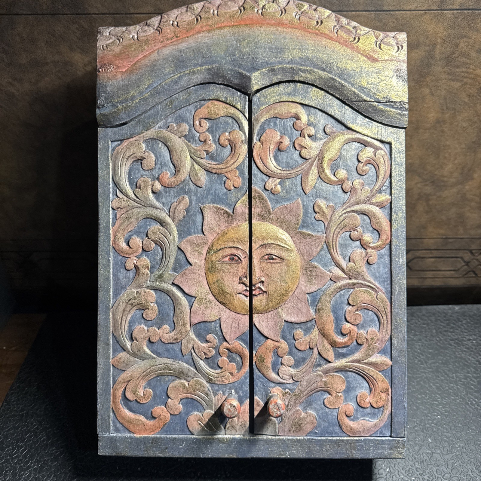 Vintage Indonesian SUN Handpainted Jewelry Box Wooden 15