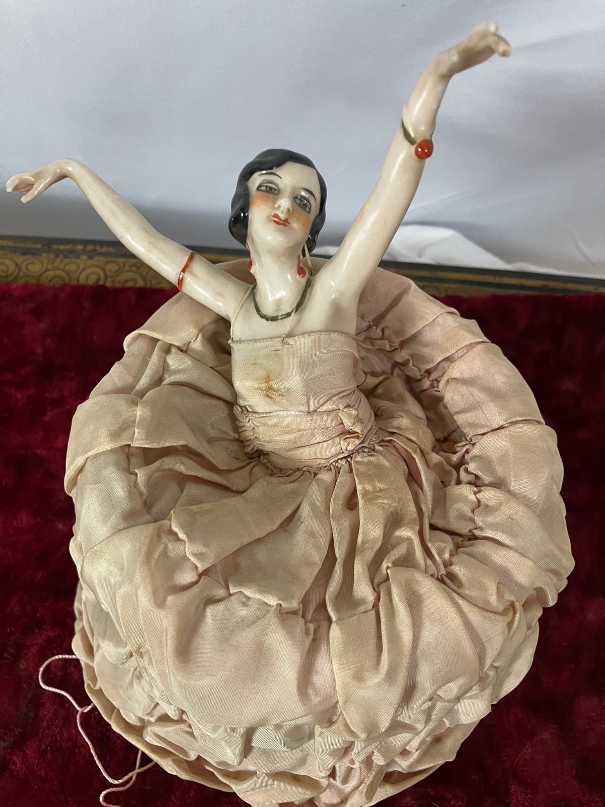 Vintage French Art Deco Arms-away flapper half-doll on a silk-skirted box base Vintage French Art Deco Arms-away flapper half-doll on a silk-skirted box base