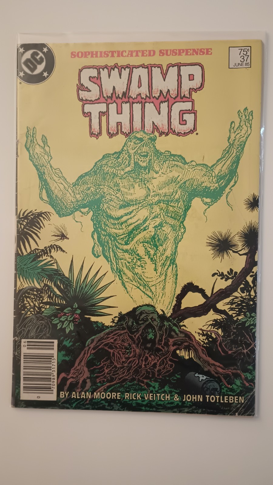 The Saga of Swamp Thing #37 (DC Comics 1985) 1st App. Of John Constantine *PICS* The Saga of Swamp Thing #37 (DC Comics 1985) 1st App. Of John Constantine *PICS*