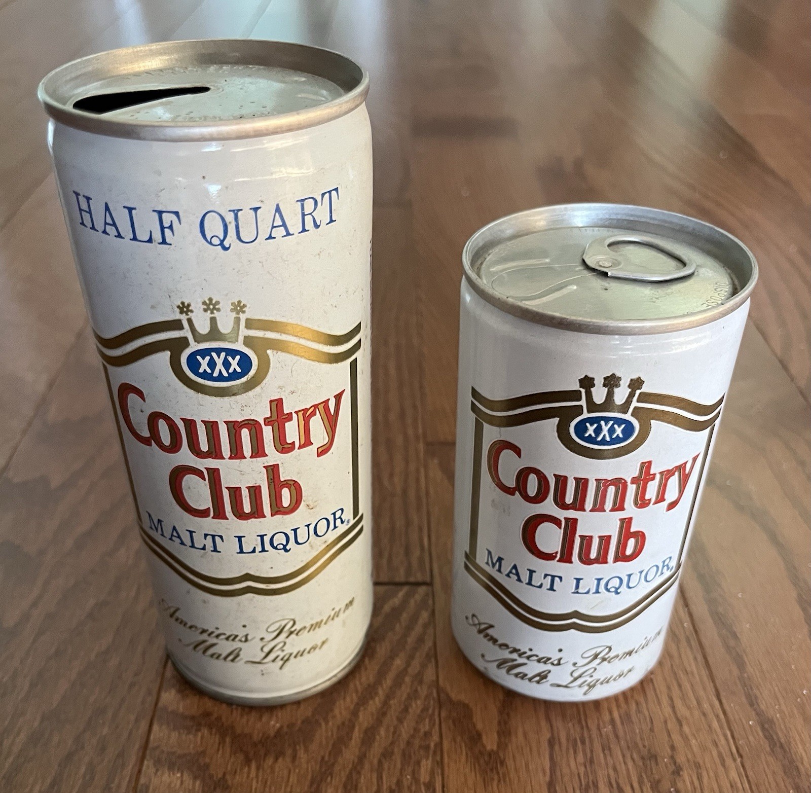 Vintage Country Club Malt Liquor Beer Cans - Lot of 2