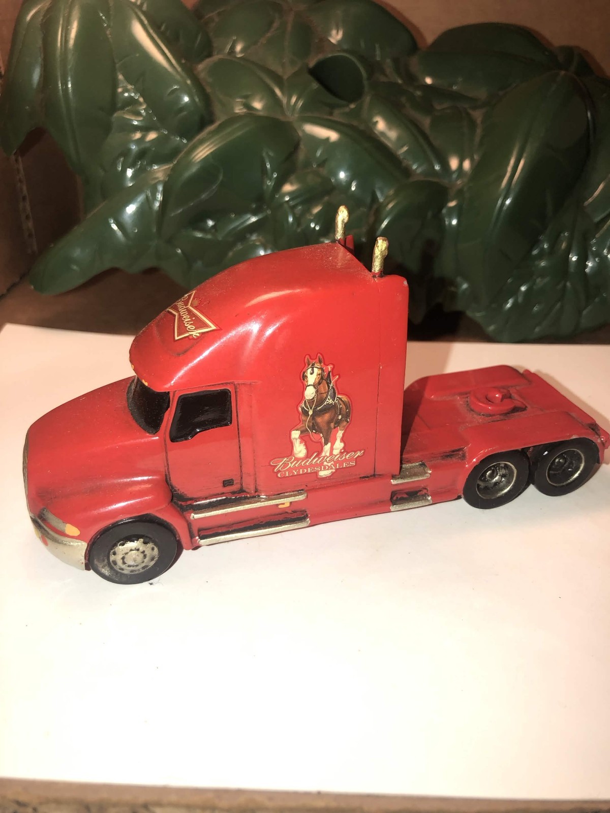 1/64 Scale Hamilton Collection Budweiser Salute to the Seasons Semi Truck Cab