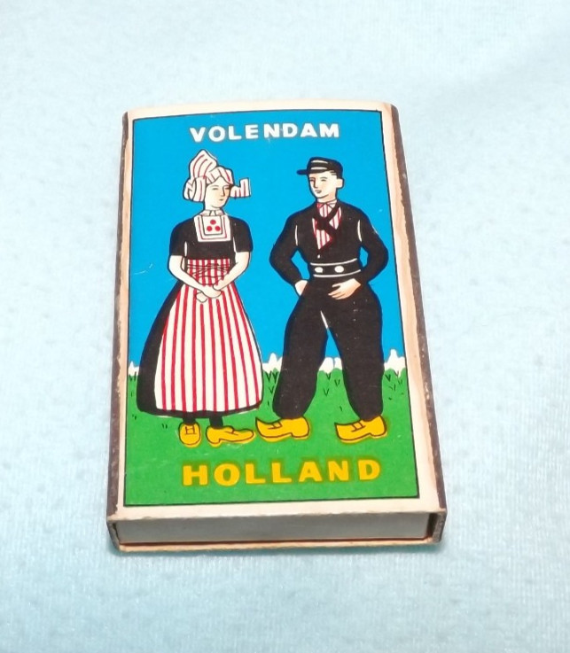Vintage-Volendam A16 Matchbox w/ matches included, cute Holland box art Vintage-Volendam A16 Matchbox w/ matches included, cute Holland box art
