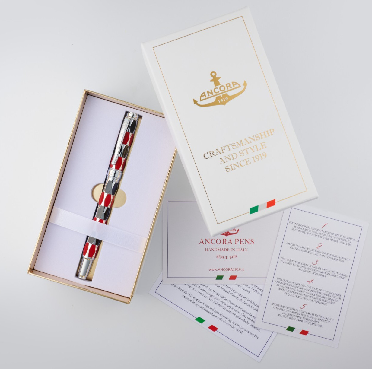 Ancora Masquerade RED CAP Pen Limited Edition OF 88 pens Italy Luxury Brand New