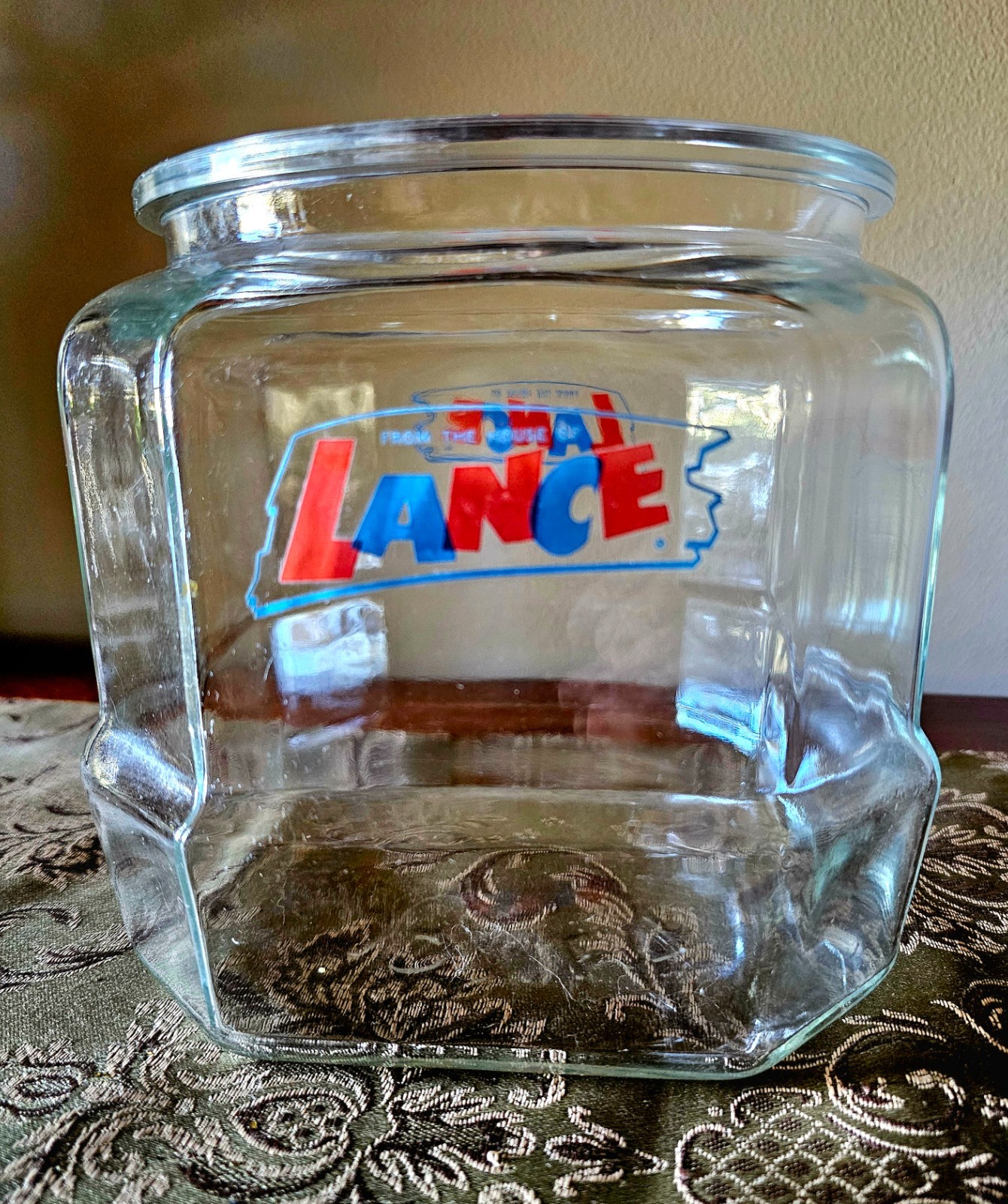 💯 Vintage 8 Sided Lance Cracker Cookie Jar, No Lid, Embossed Lance 6.5 💯 Vintage 8 Sided Lance Cracker Cookie Jar, No Lid, Embossed Lance 6.5