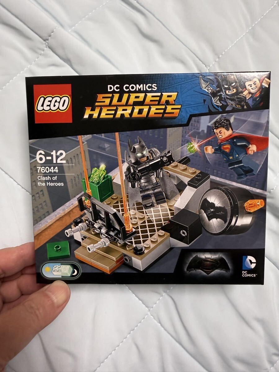 LEGO DC Super Heroes 76044 Batman Superman Clash of Heroes Set Unopened