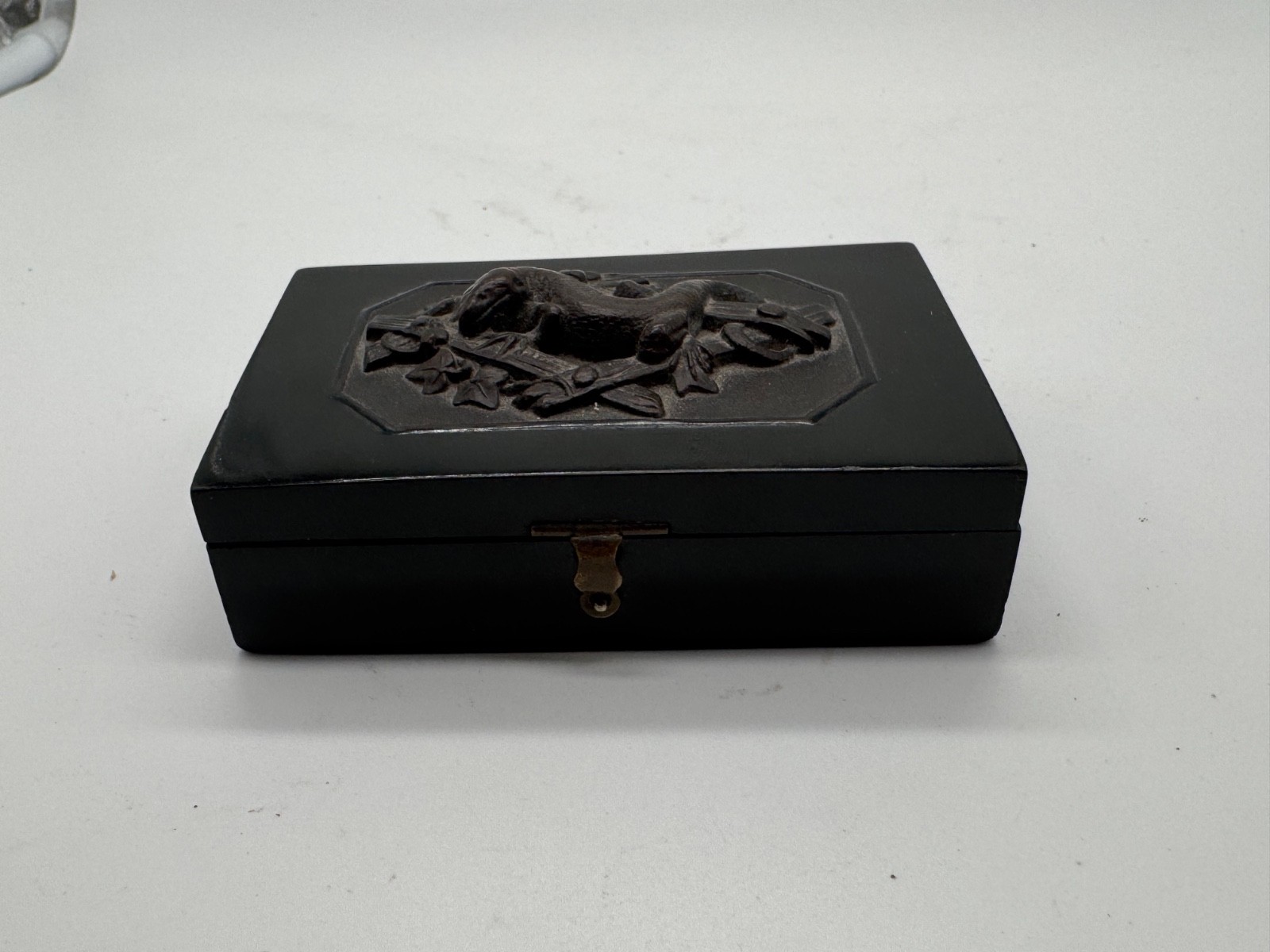 Antique Small Wood Box w/ Metal Possibly Bronze Inset with Lizard on Top Antique Small Wood Box w/ Metal Possibly Bronze Inset with Lizard on Top
