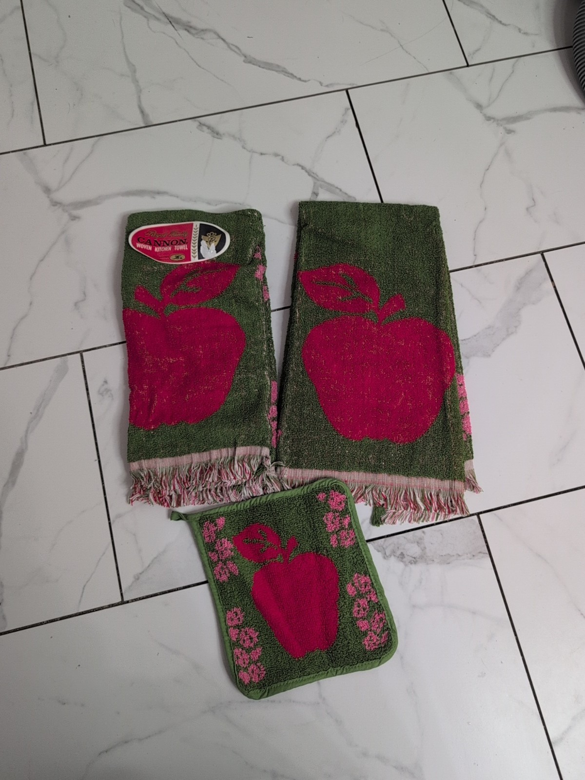 vintage red apple-themed kitchen set featuring woven. By Royal Family Cannon. V3