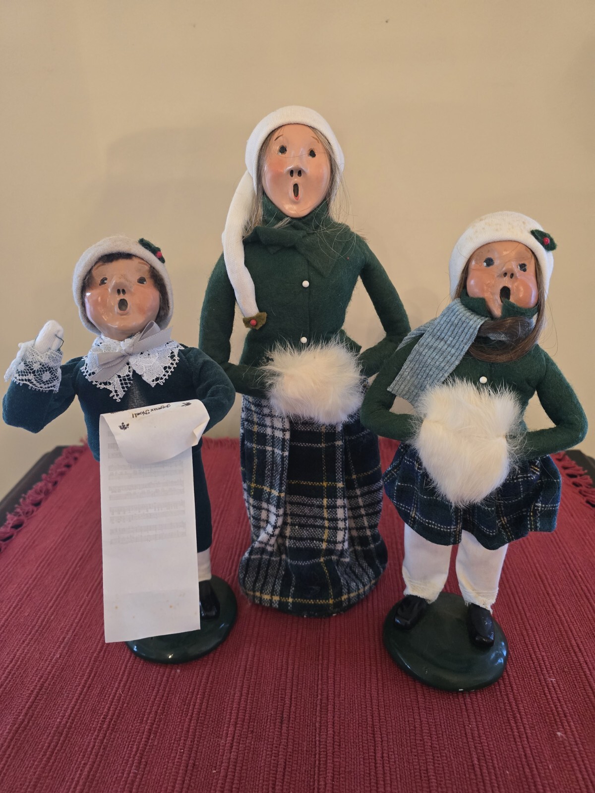 Vintage Byers Christmas Caroler Dolls -set Of 3 🎄🎄🎄 Vintage Byers Christmas Caroler Dolls -set Of 3 🎄🎄🎄