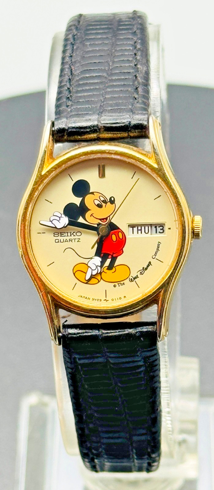 Vintage Disney Watch Seiko Mickey Mouse Moving Hands Quartz Day Date Gold Tone