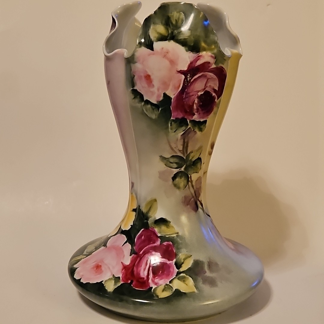 Antique R C Bavaria Hand Painted Rose Floral Porcelain Vase 9\ Antique R C Bavaria Hand Painted Rose Floral Porcelain Vase 9\