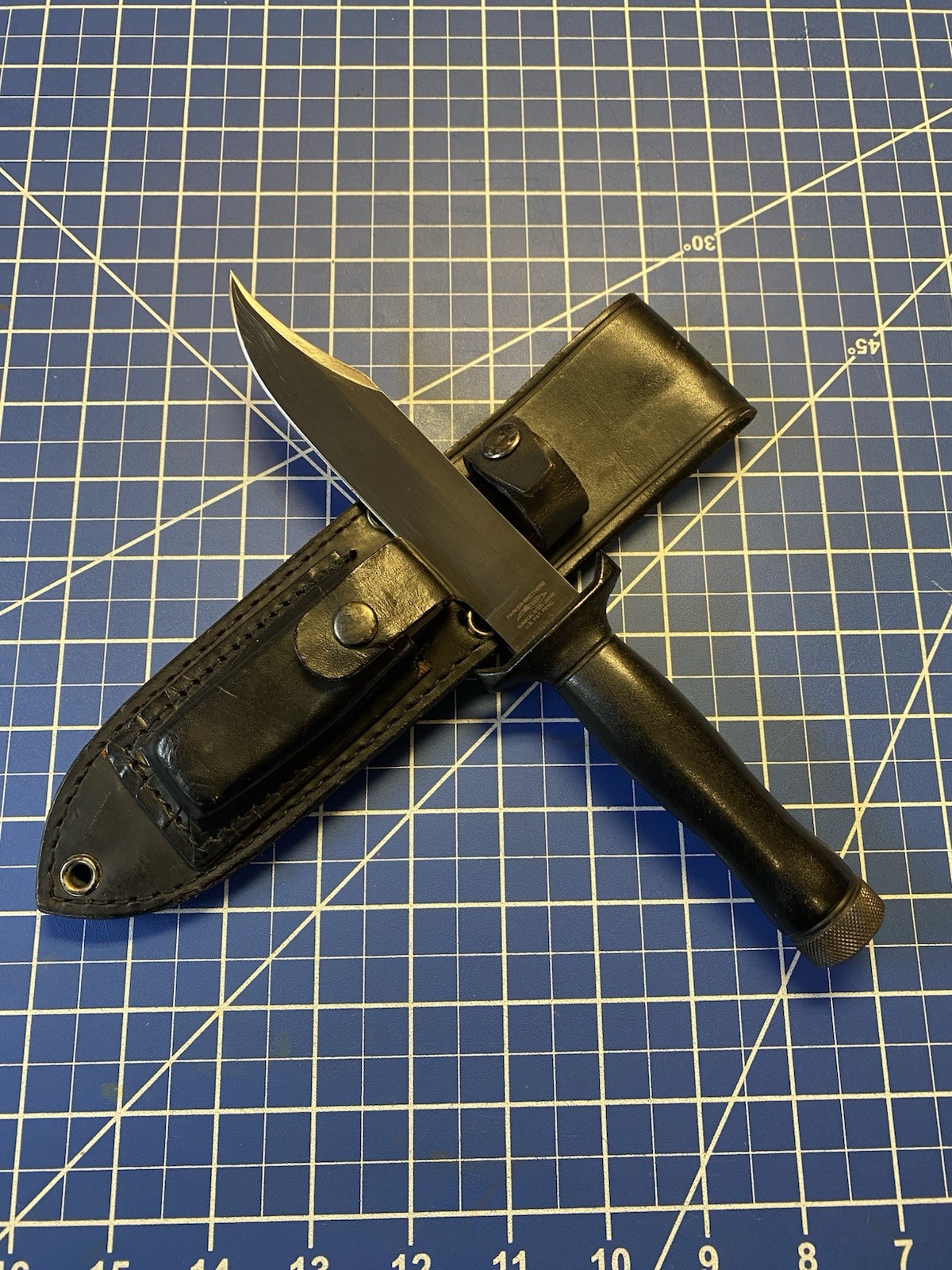 Vintage 1980s Parker brothers Hollow Handle Survival Knife W/ Leather Sheath