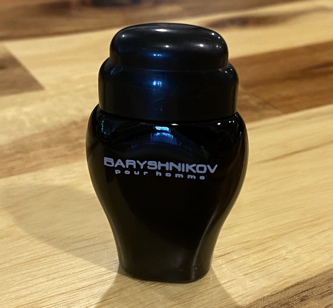 Extremely RARE VINTAGE BARYSHNIKOV pour homme EDT, 8 ml, .27 fl oz Extremely RARE VINTAGE BARYSHNIKOV pour homme EDT, 8 ml, .27 fl oz