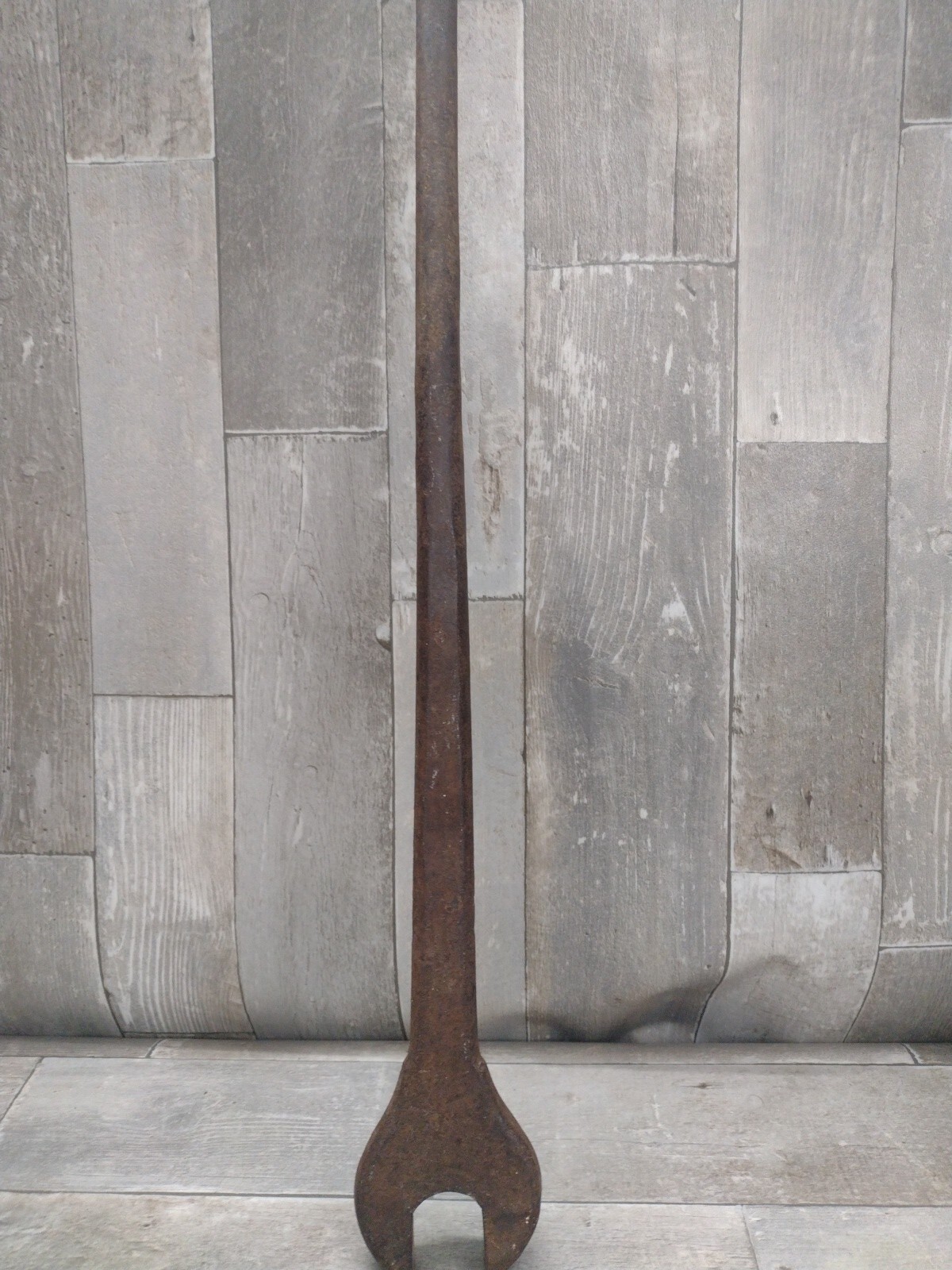 Vtg HUBBARD HUGE RAILROAD SPUD METAL WORKER WRENCH 31