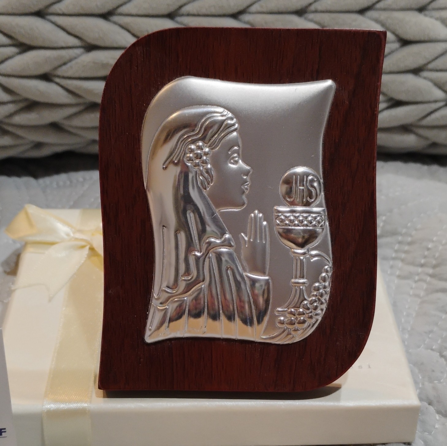 Argenti Italian Silver Laminated First Holy Communion Icon Plaque Wood Stand Box