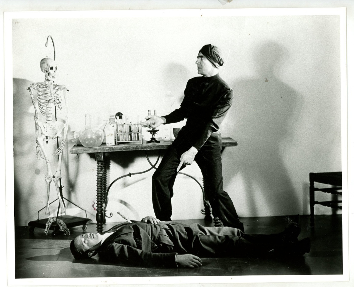 Reproduction 8x10 Photo Night of Terror 1933 film Bela Lugosi Sally Blane