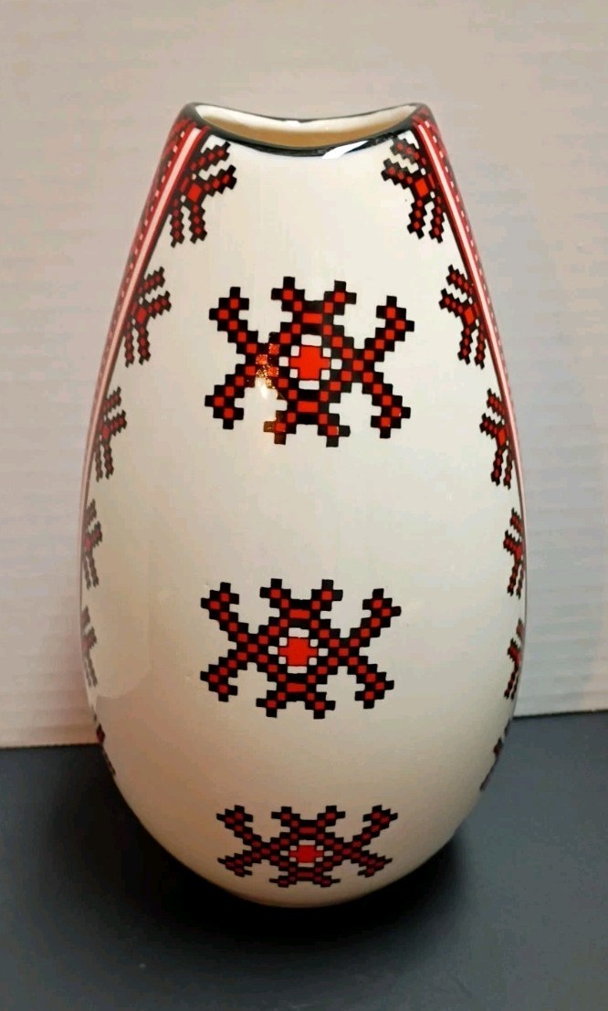 VTG Ukrainian Arts Vase 8 VTG Ukrainian Arts Vase 8