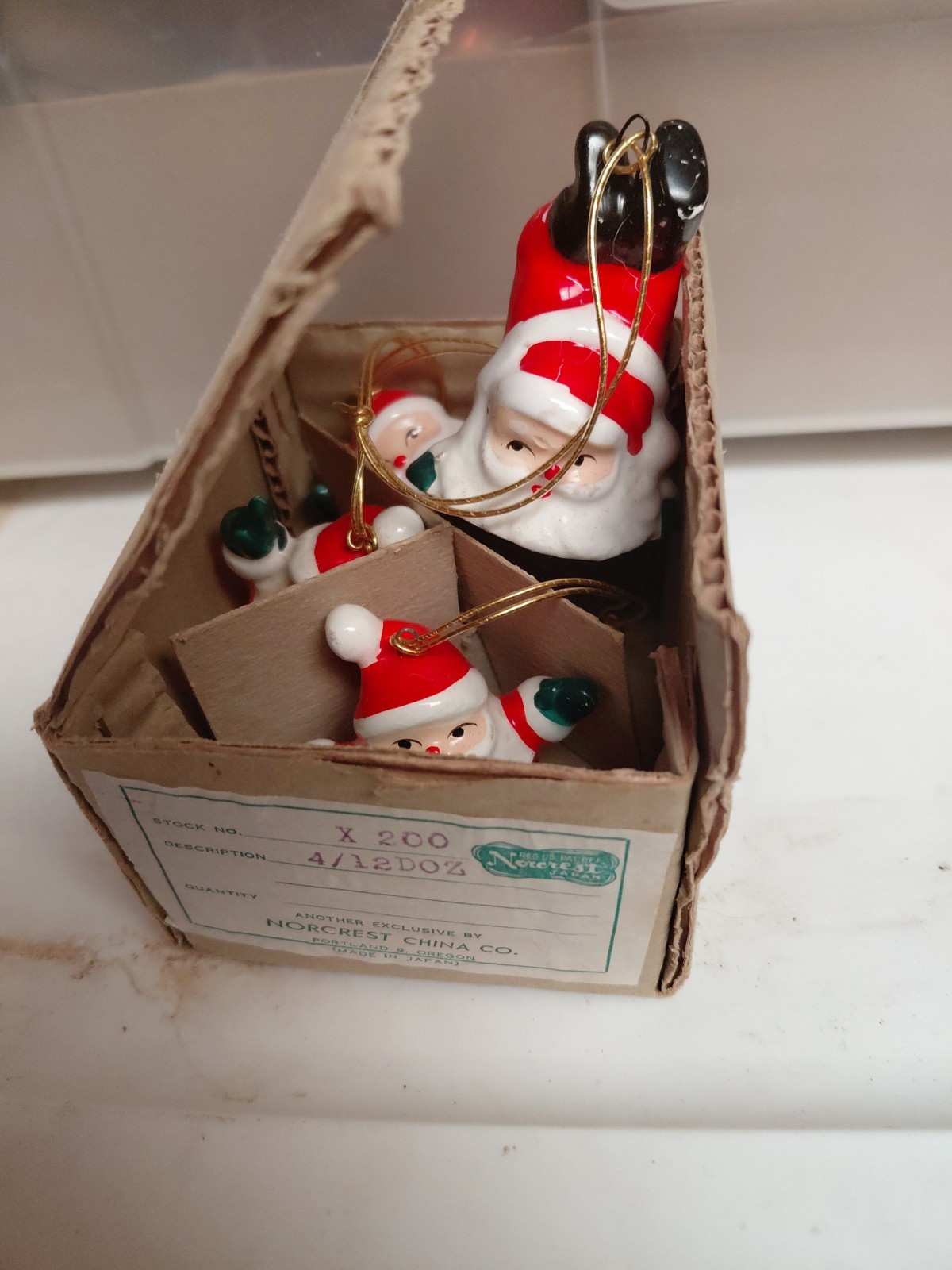 Vtg 4 Norcrest Christmas Japan X 200 Santa Ornaments Figurines Box. NOS 60s Cute