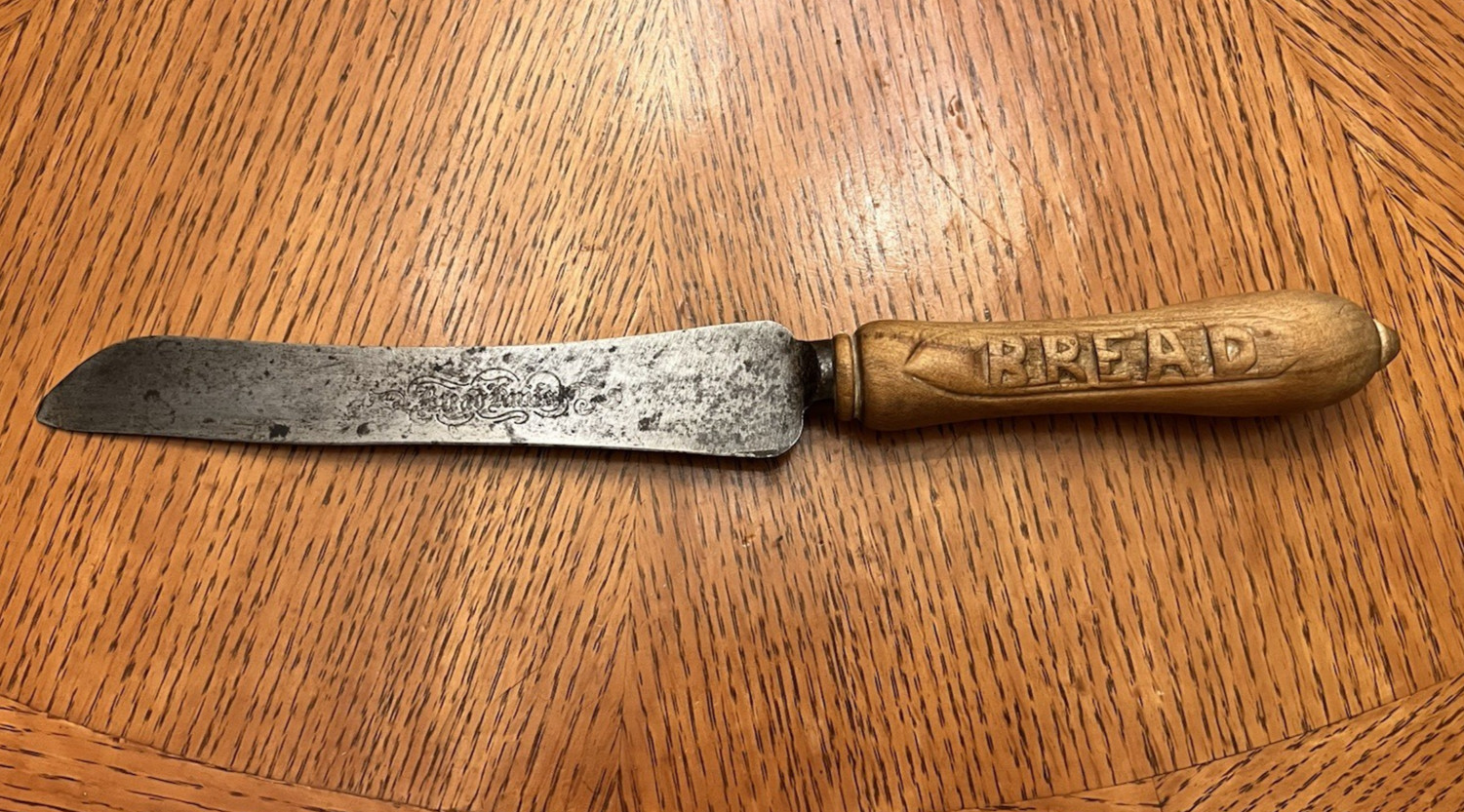Antique England Hand-Carved Wooden Bread Knife Antique England Hand-Carved Wooden Bread Knife